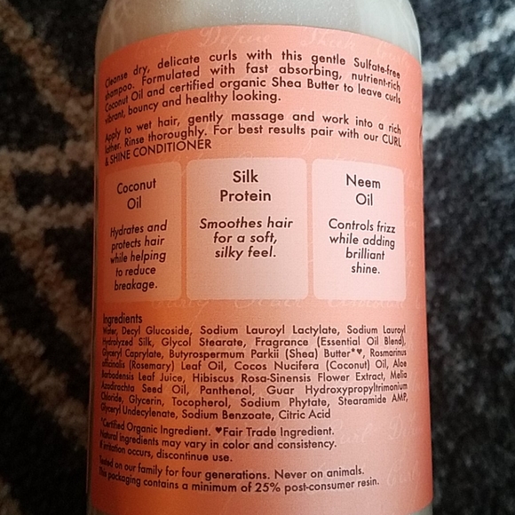 Shea moisture shampoo - Picture 3 of 3